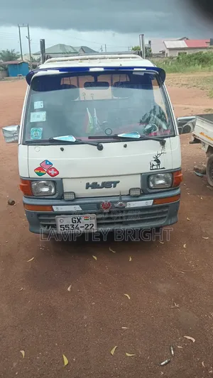 Daihatsu Mini Truck 2015 White