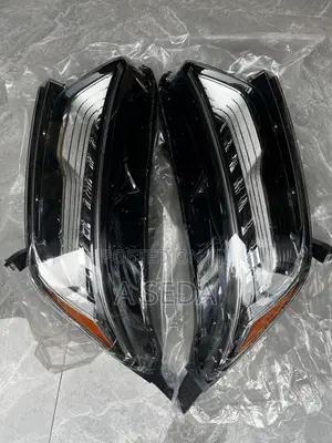 Honda CRV 2017 2018 2019 2020 2021 2022 Headlight Touring Call