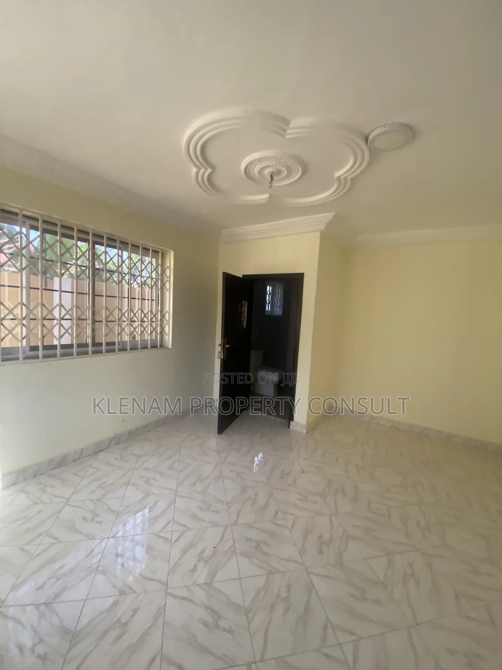 3bdrm House in Ablekuma for rent