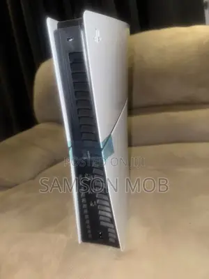 Play Station 5 Slim