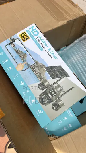 Triple-Lens / Multi-Lens 4G Solar-Powered Smart Security Camera