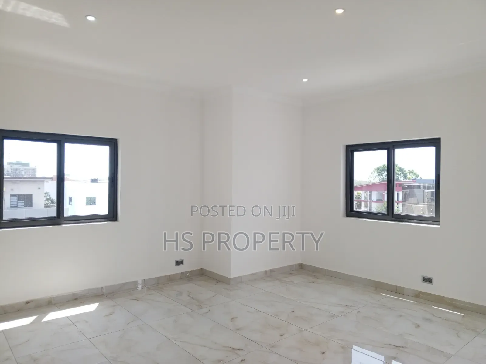 4bdrm Townhouse / Terrace in Ghana Link Area for rent