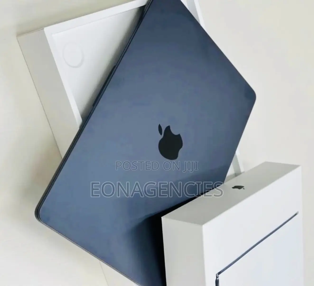 New Laptop Apple MacBook Air 2026 M5 16GB Apple M5 SSD 512GB