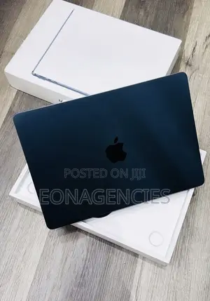 New Laptop Apple MacBook Air 2026 M5 16GB Apple M5 SSD 512GB