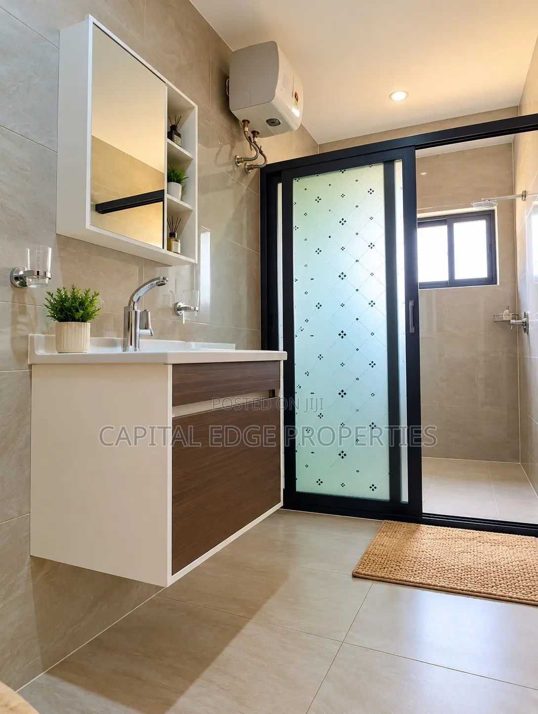 Furnished 4bdrm Townhouse / Terrace in Labone for rent