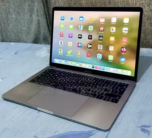 Laptop Apple MacBook Pro 2017 8GB Intel Core i5 SSD 256GB