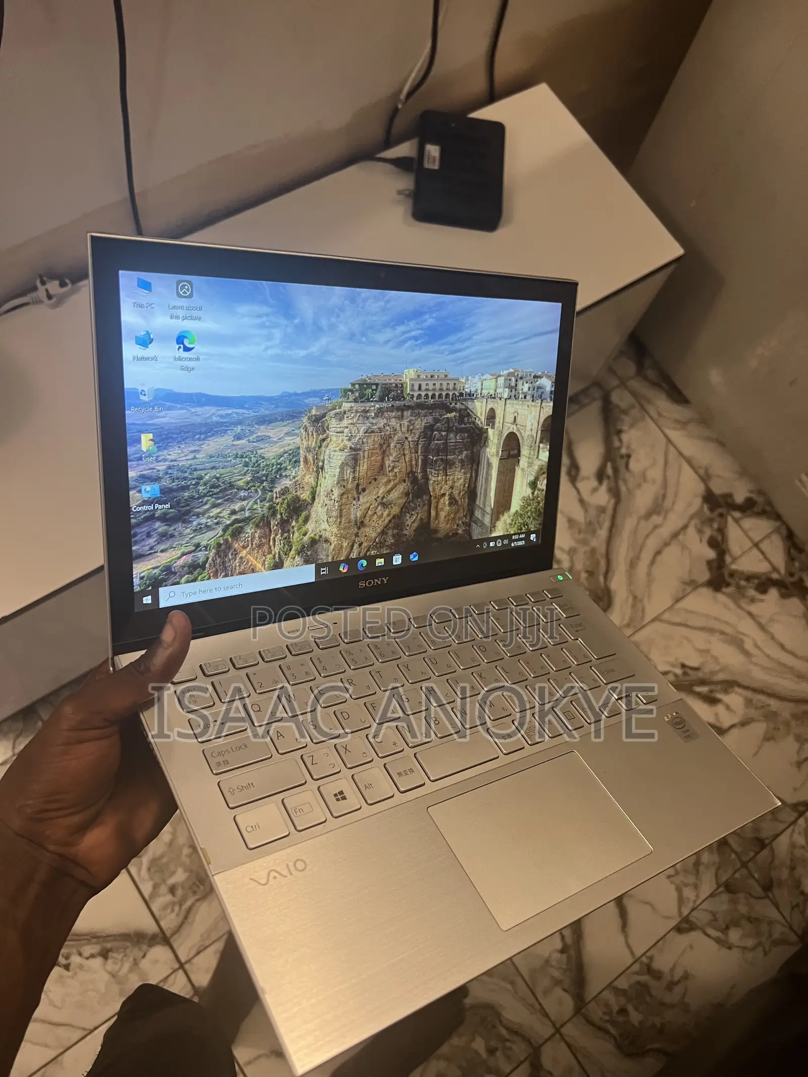 New Laptop Sony VAIO SVP1321WSNB 8GB Intel Core i7 SSD 500GB