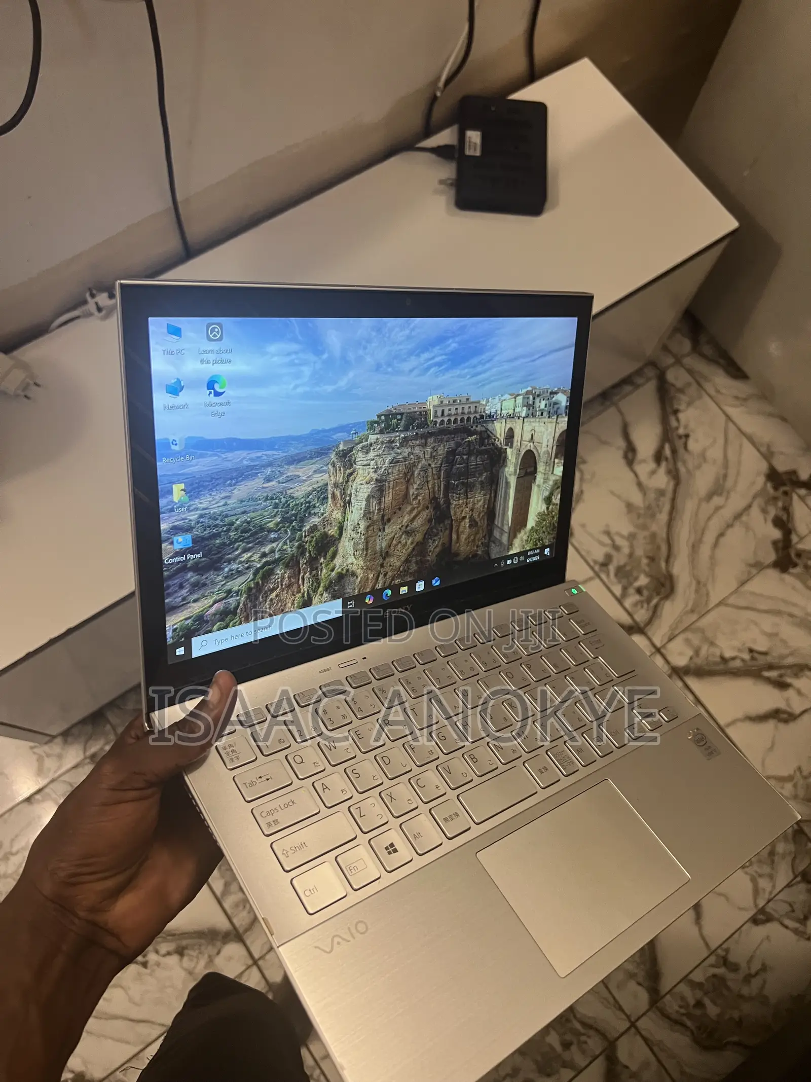 New Laptop Sony VAIO SVP1321WSNB 8GB Intel Core i7 SSD 500GB