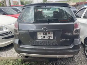 Toyota Matrix Hatchback 1.8 16V AWD 2007 Gray