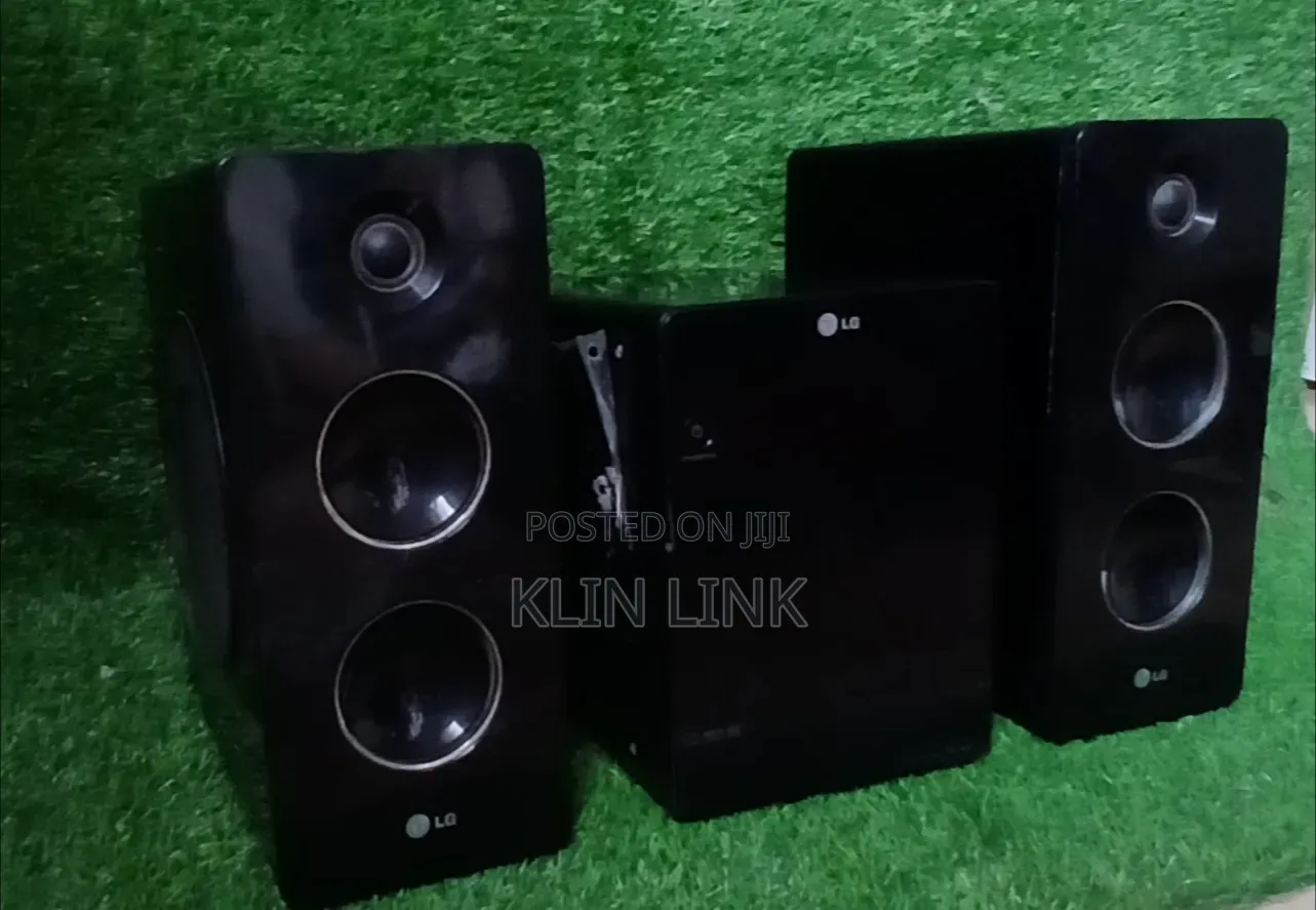 LG Xboom Cm2760