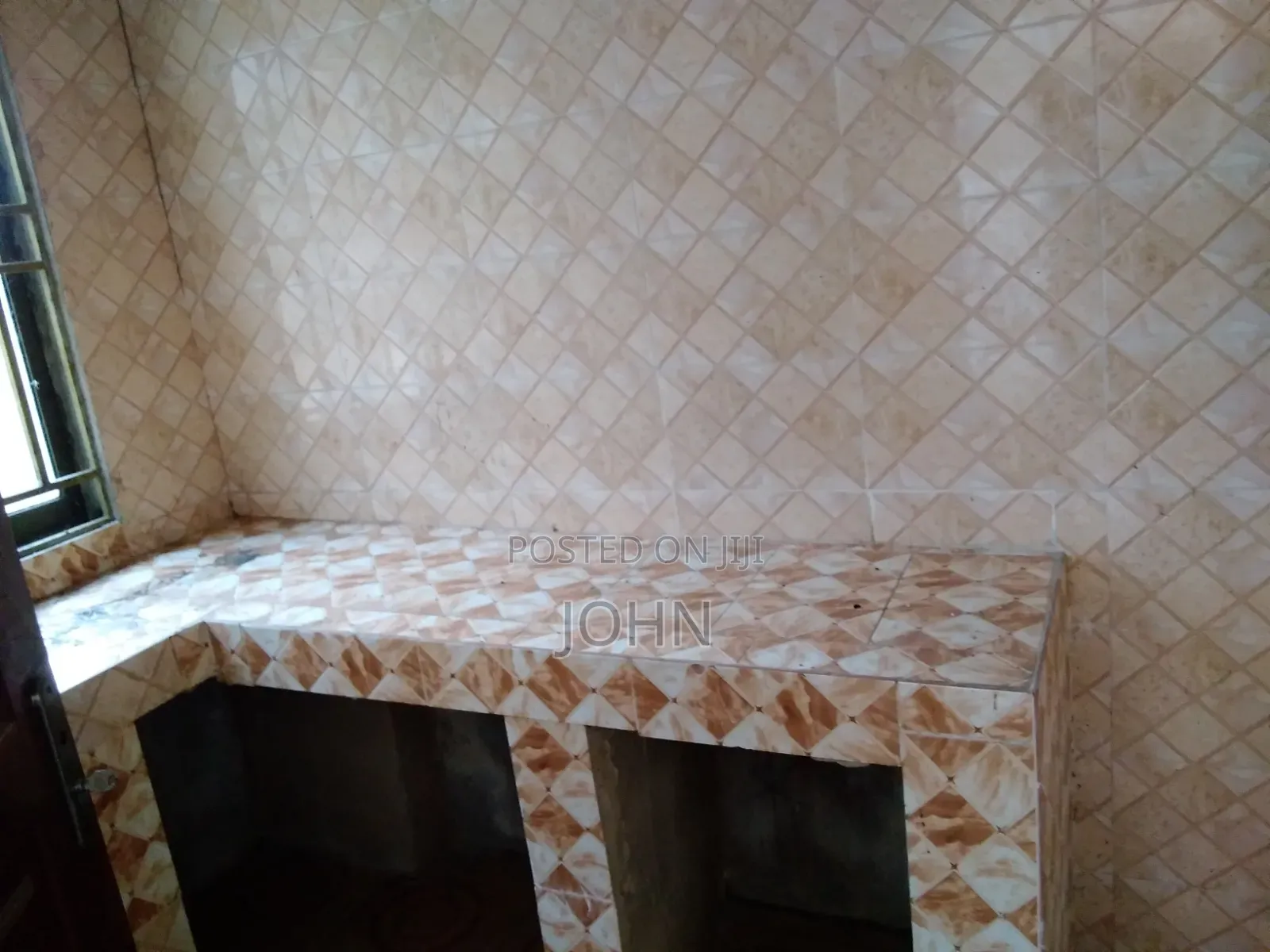 2bdrm Apartment in Survivorestates, Manhean for rent