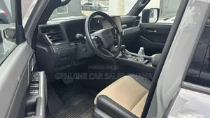 Lexus GX 2026 Silver