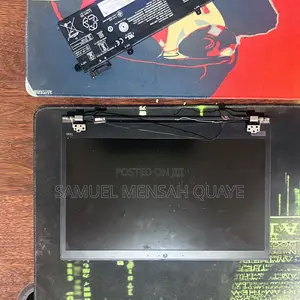 Lenovo T490 Screen