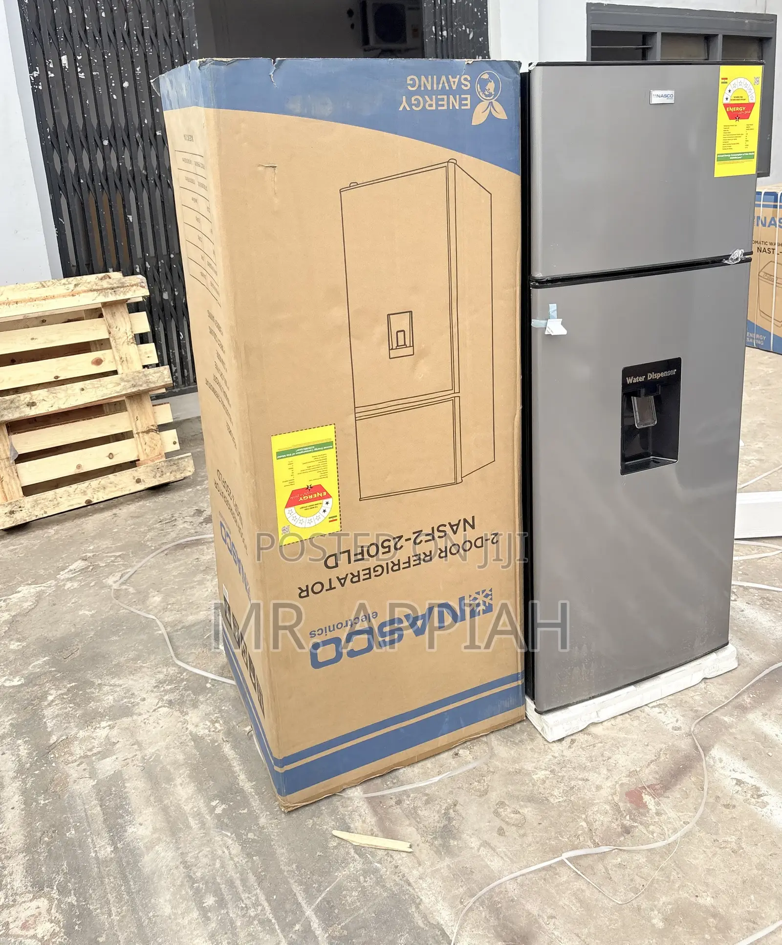 Top Freezer Electric Nasco 210Liter Refrigerator