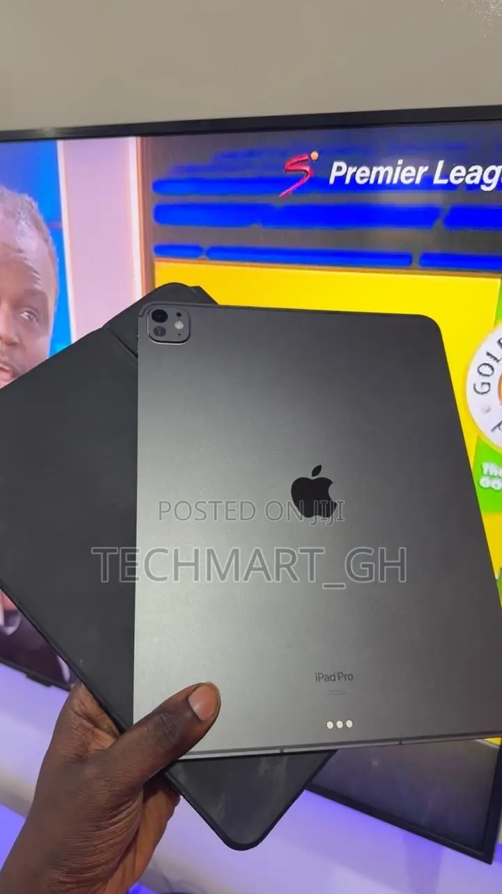 Apple iPad Pro 13 (2025) 256 GB Black