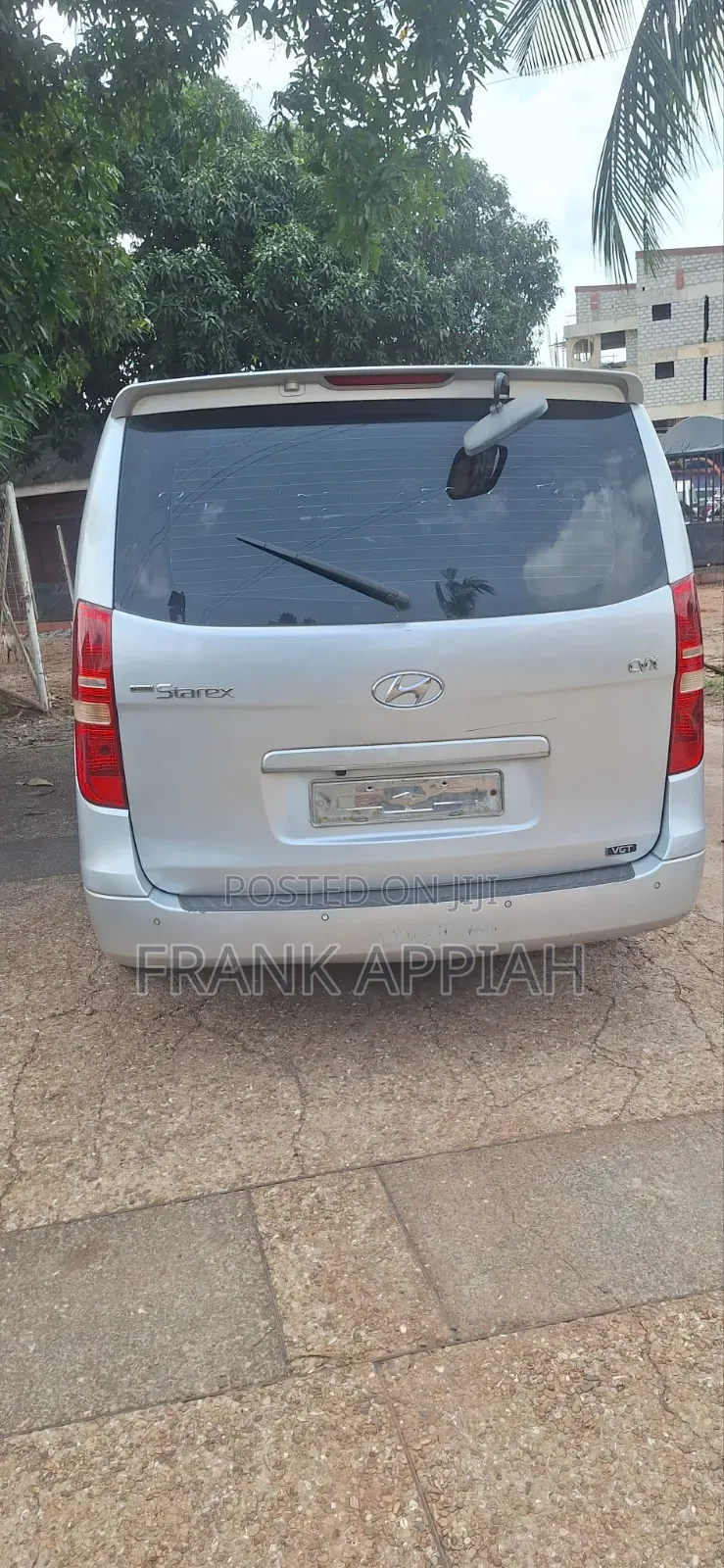 Hyundai H300 2010 Silver