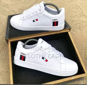 Tommy Hilfiger