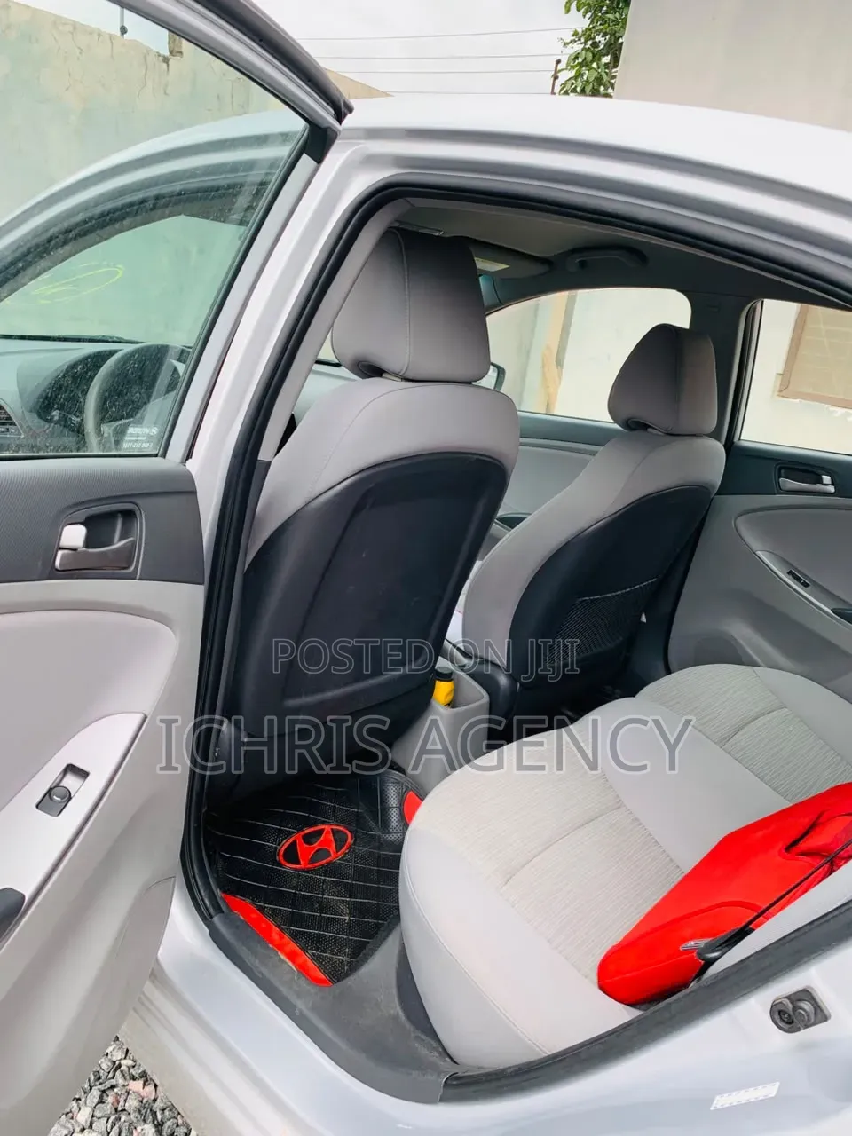 Hyundai Accent SE Sedan 2017 Gray