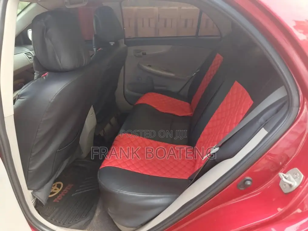 Toyota Corolla LE Special Edition 4dr Sedan (1.8L 4cyl 4A) 2013 Red