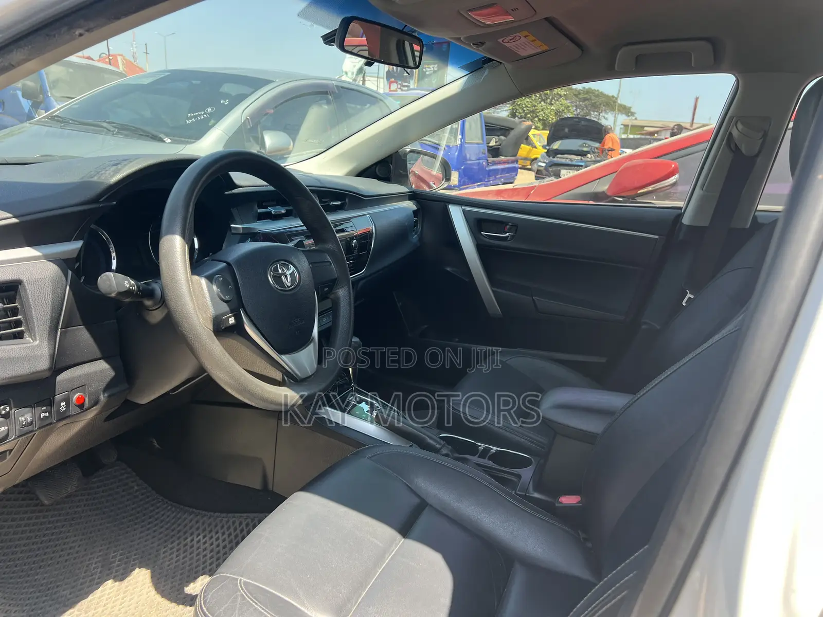 Toyota Corolla Altis 2016 White