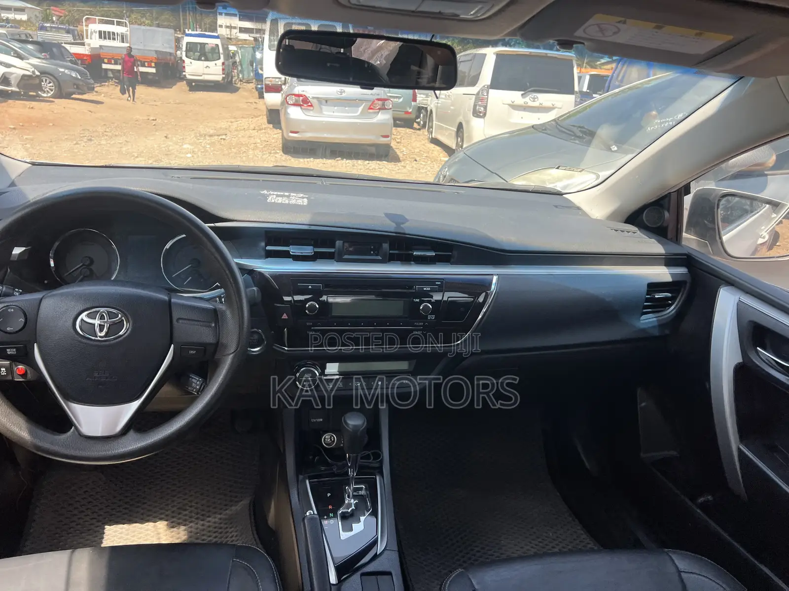 Toyota Corolla Altis 2016 White