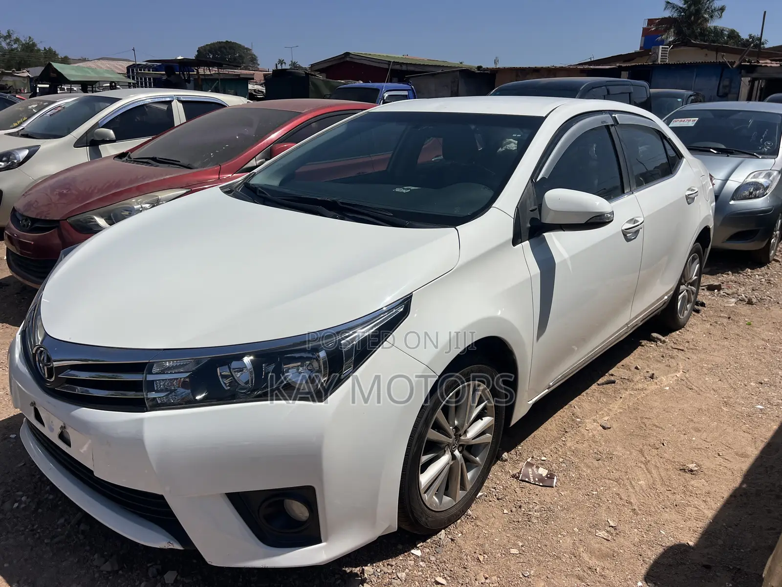 Toyota Corolla Altis 2016 White