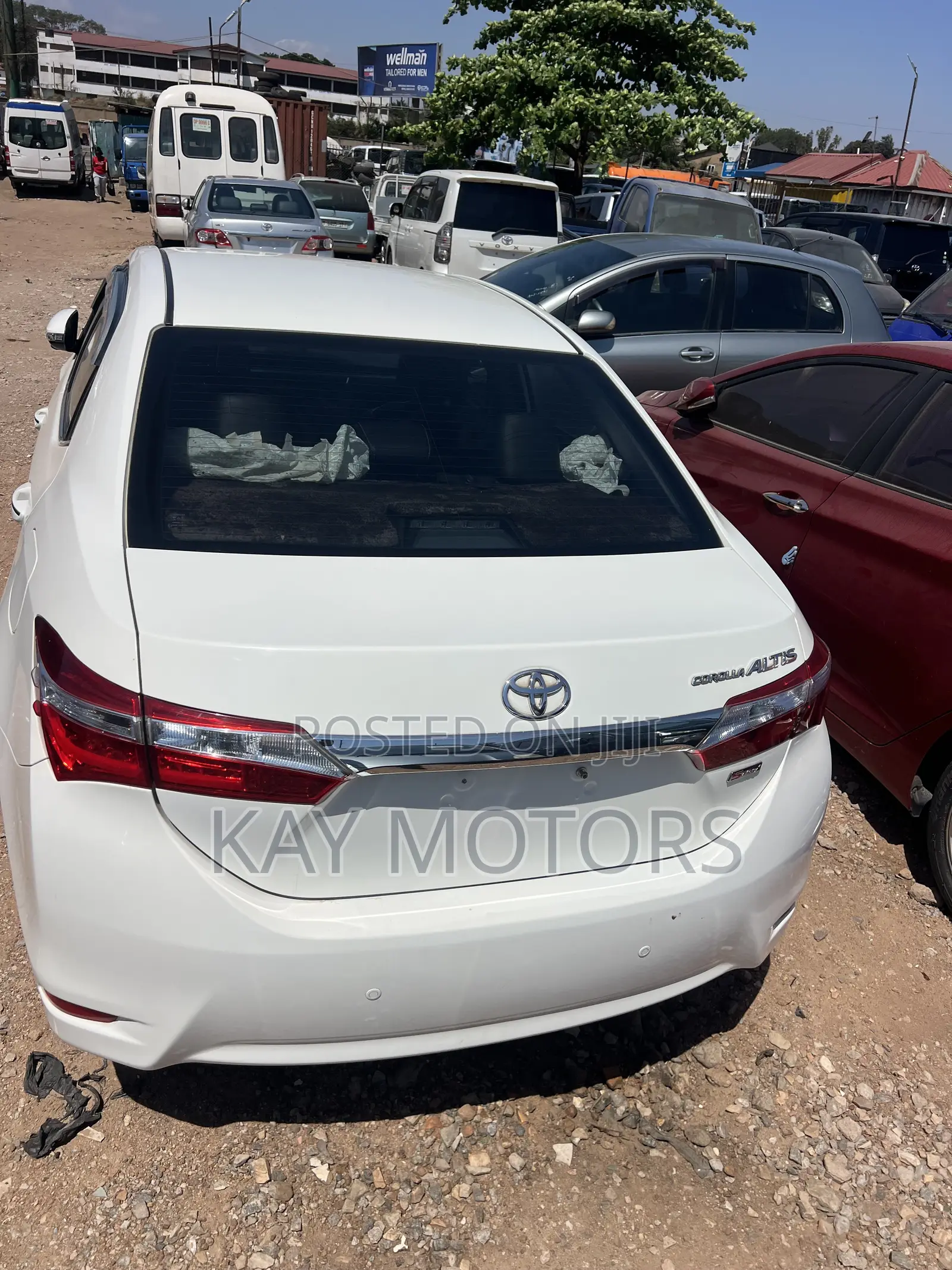 Toyota Corolla Altis 2016 White