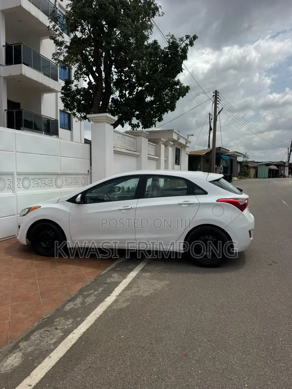 Hyundai Elantra SE Sedan FWD (1.8L 4cyl 6A) 2016 White