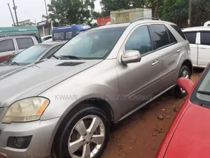 Mercedes-Benz C350 2012 Silver