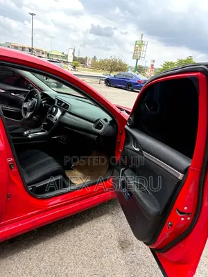 Honda Civic 2018 Red