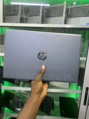 Laptop HP Pavilion 15-eh0050wm 8GB AMD Ryzen 5 SSD 256GB
