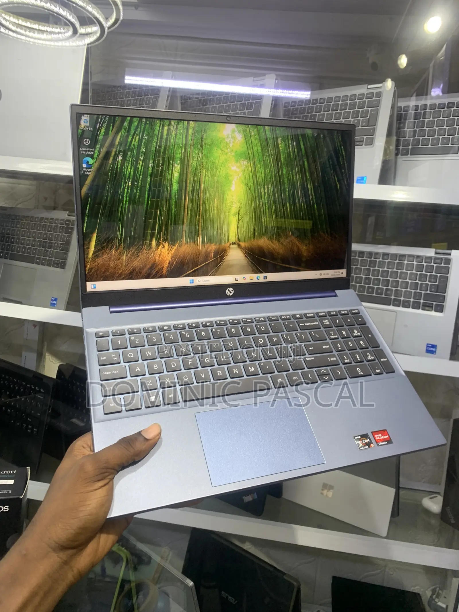 Laptop HP Pavilion 15-eh0050wm 8GB AMD Ryzen 5 SSD 256GB