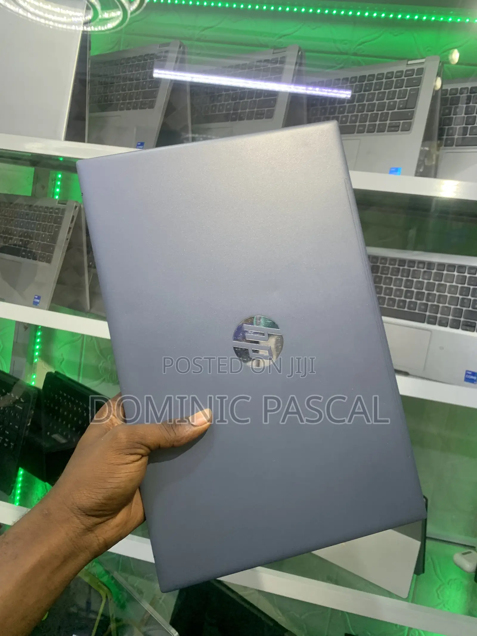 Laptop HP Pavilion 15-eh0050wm 8GB AMD Ryzen 5 SSD 256GB