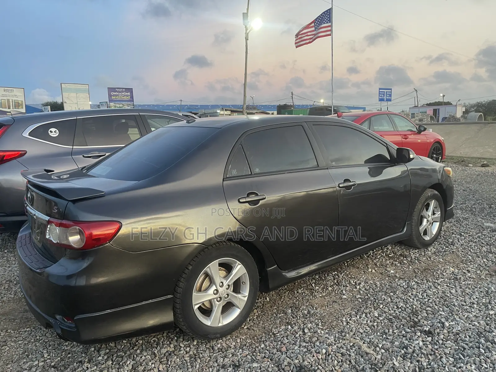 Toyota Corolla S 4dr Sedan (1.8L 4cyl 4A) 2013 Gray