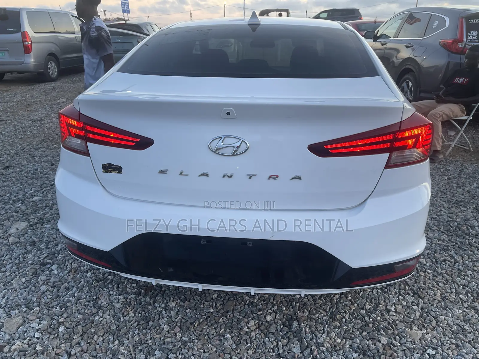 Hyundai Elantra SE 2019 White