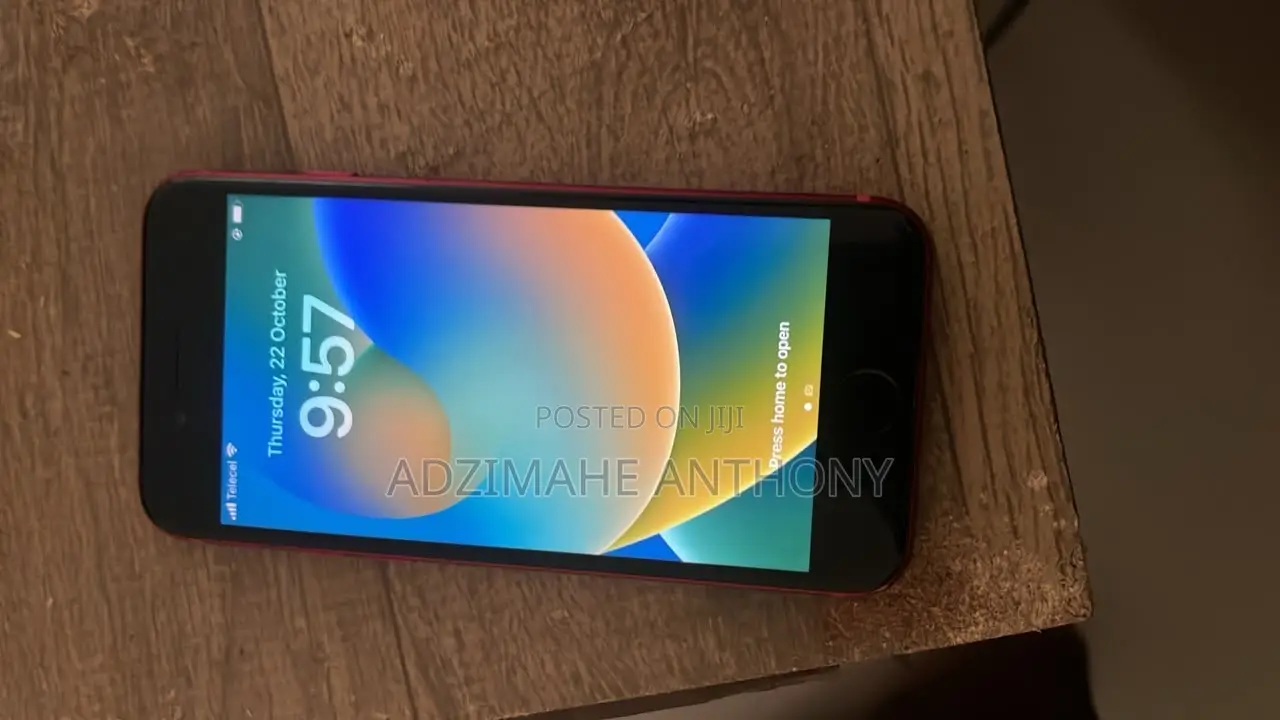 Apple iPhone 8 64 GB Red