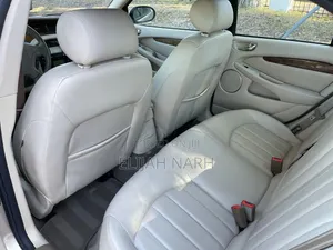 Jaguar X-Type Estate 3.0 V6 2003 White