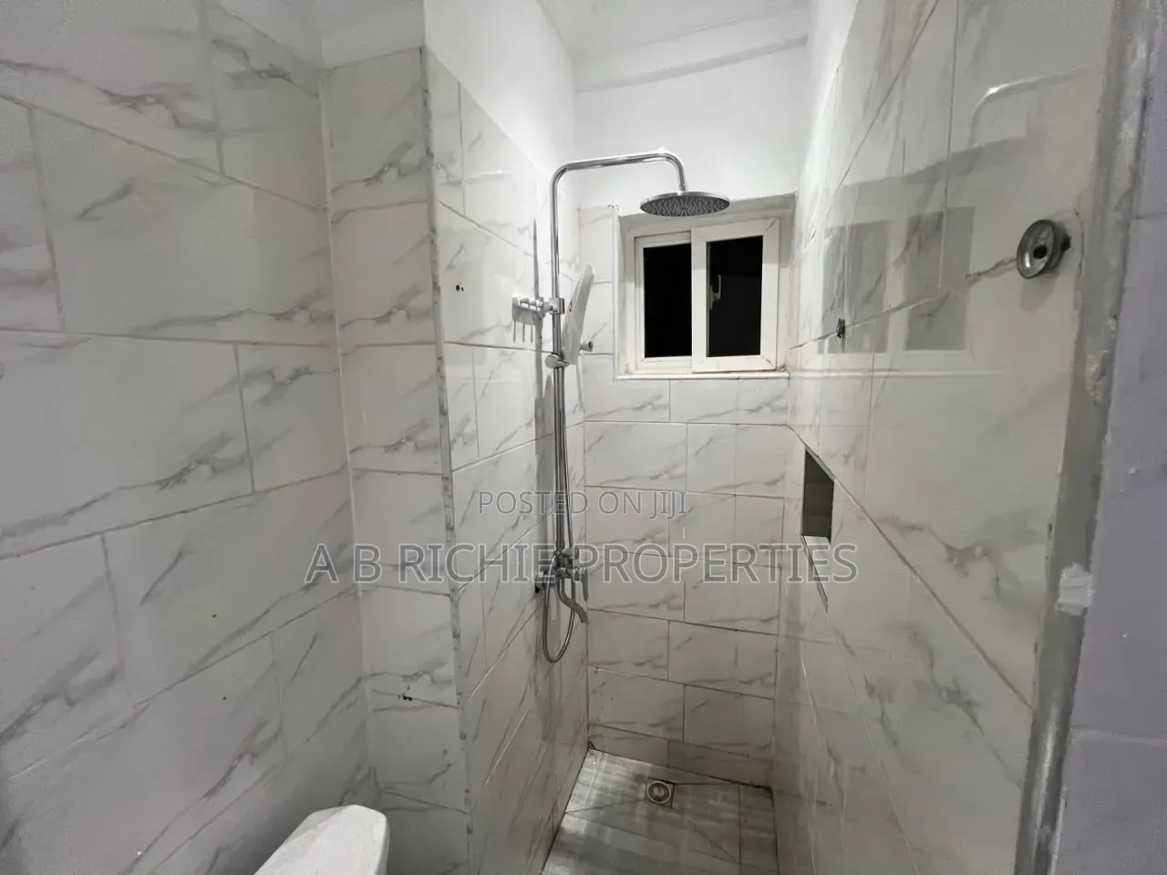 2bdrm Apartment in Ab Richie Properties, Kwabenya for sale