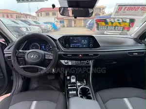 Hyundai Sonata SE 2022 Gray