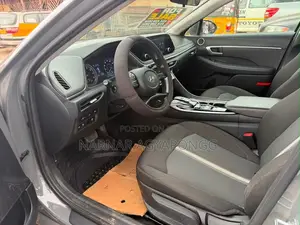 Hyundai Sonata SE 2022 Gray
