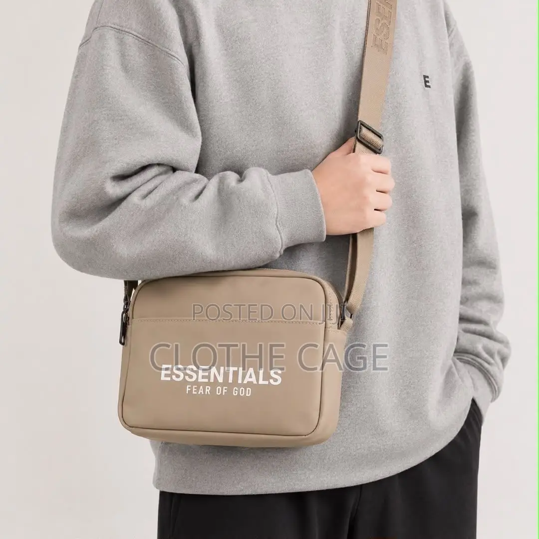 Fear of God ESSENTIALS Sling Bag