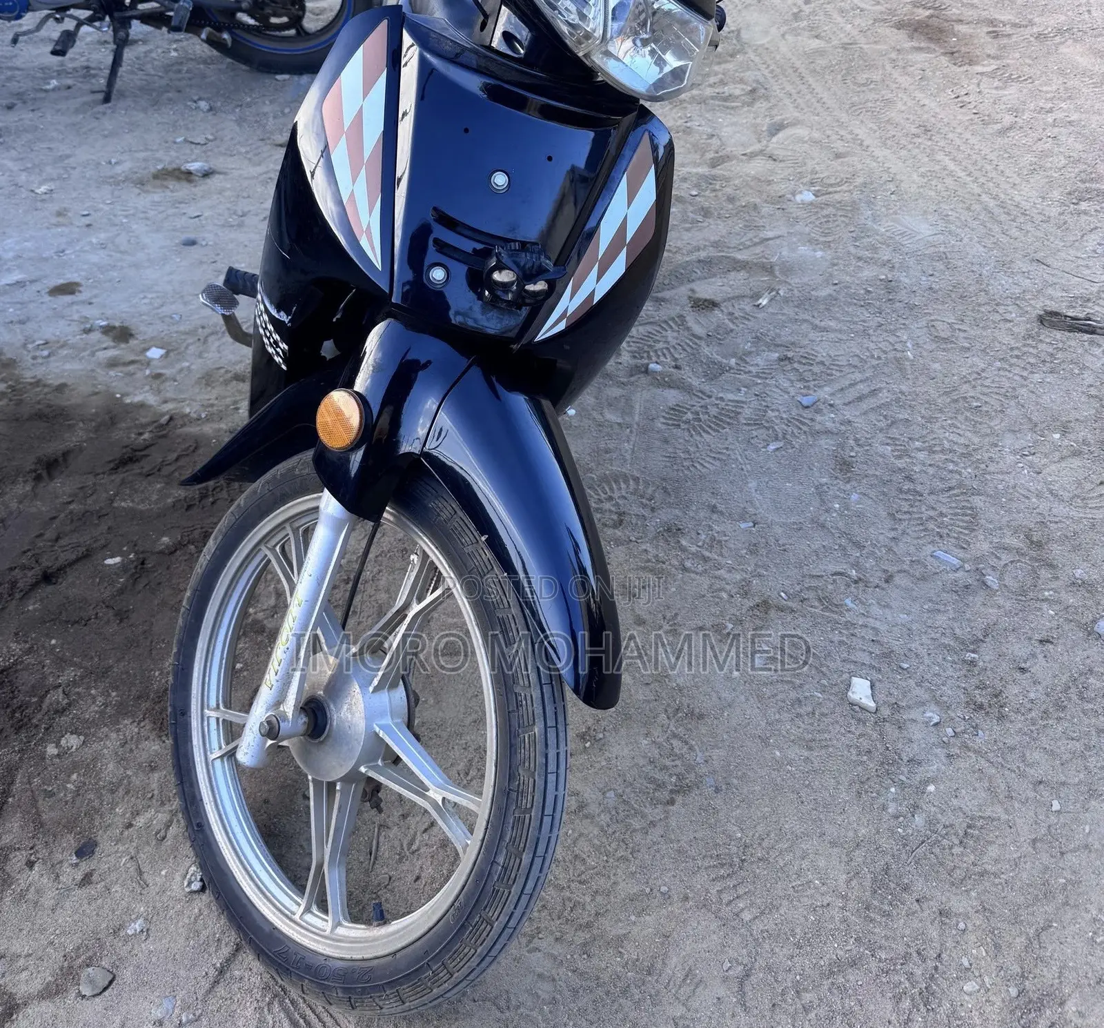 Luojia LJ110-8 2013 Black