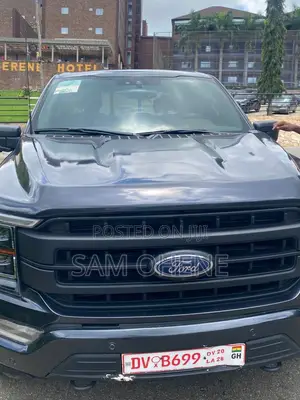 Ford F-150 LARIAT 2022 Black