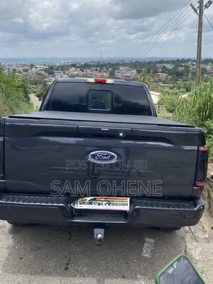 Ford F-150 LARIAT 2022 Black