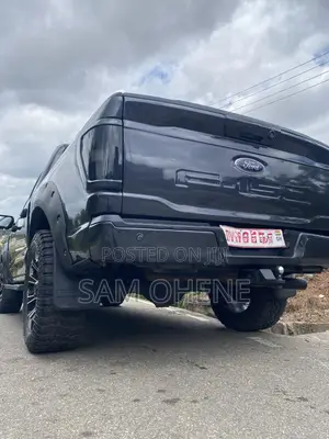 Ford F-150 LARIAT 2022 Black