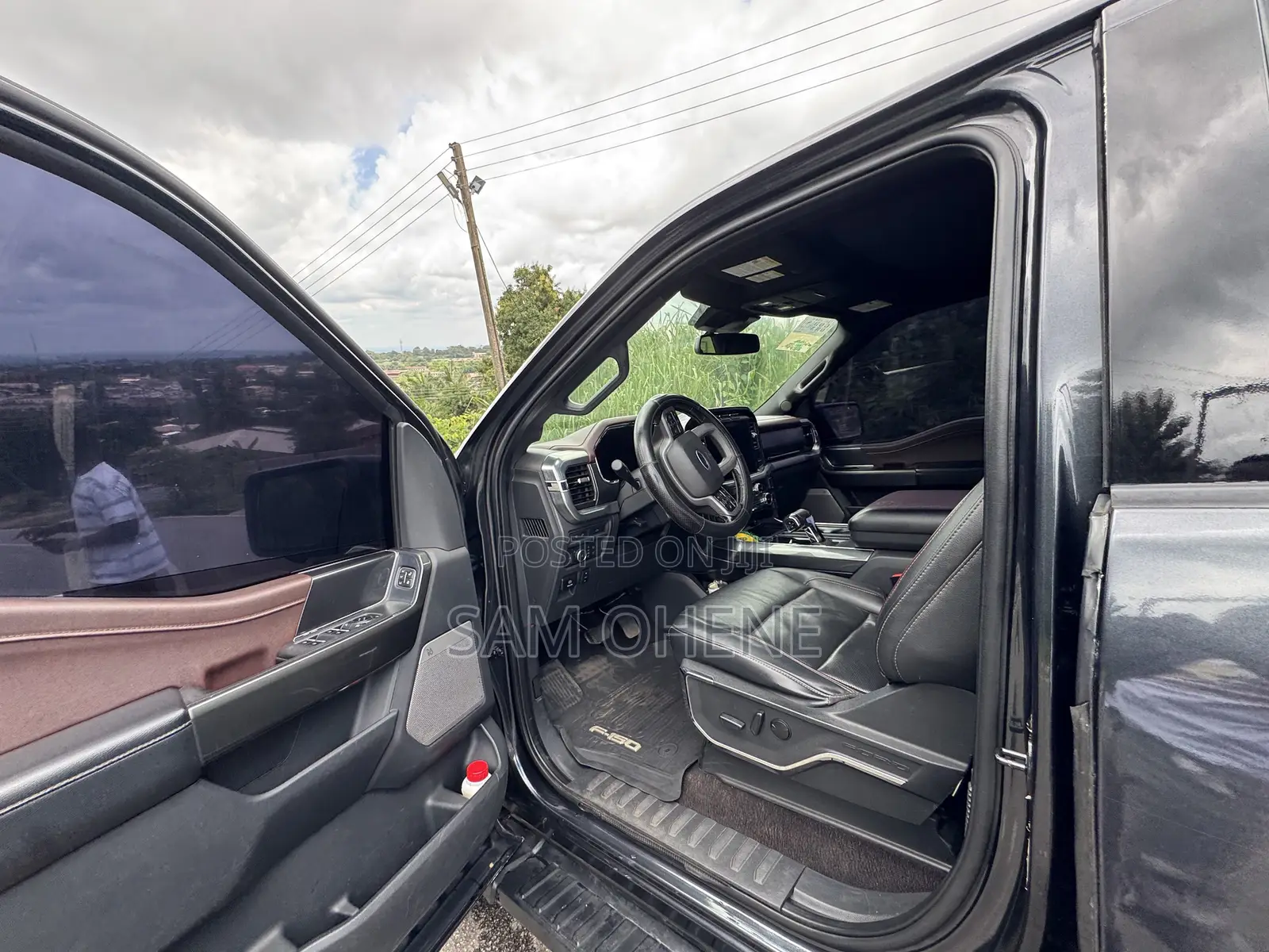 Ford F-150 LARIAT 2022 Black