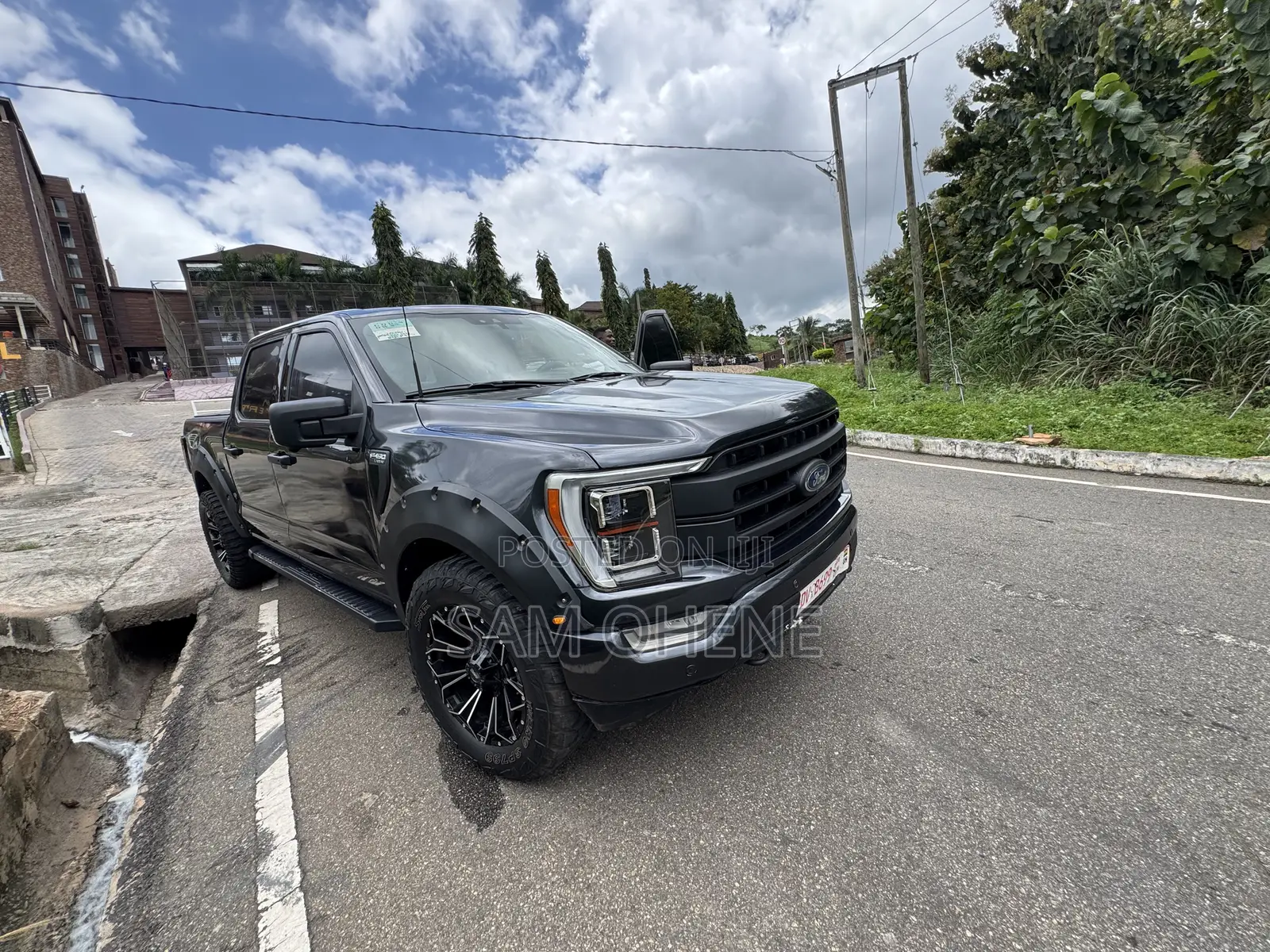 Ford F-150 LARIAT 2022 Black