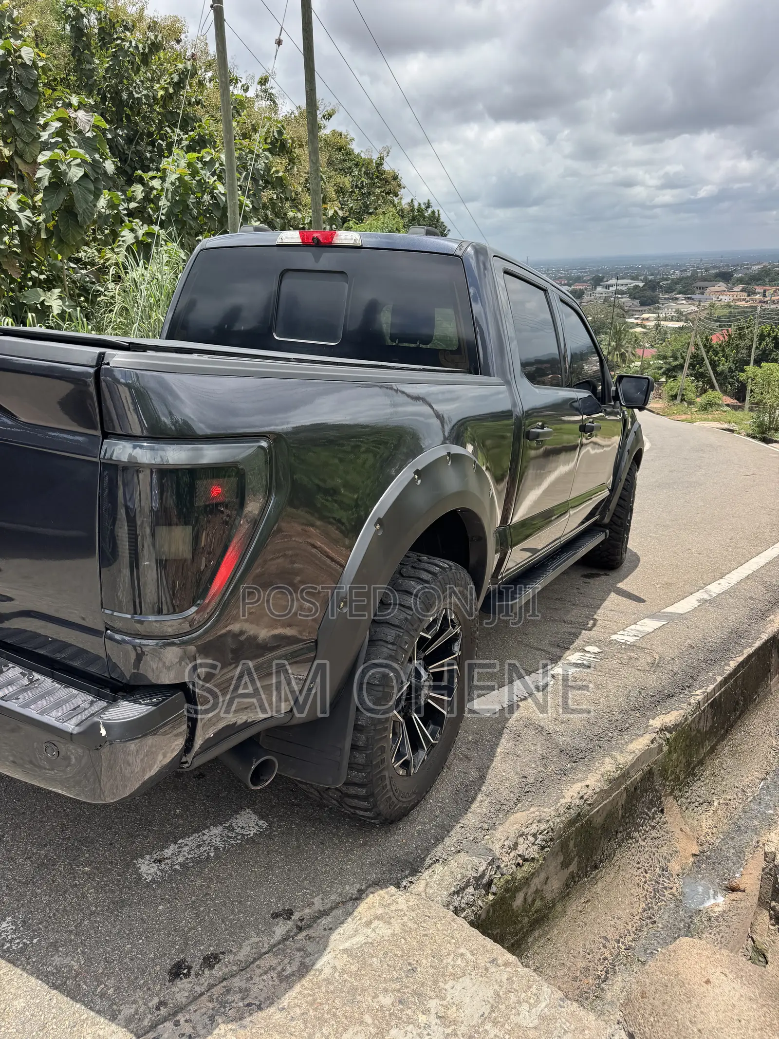 Ford F-150 LARIAT 2022 Black