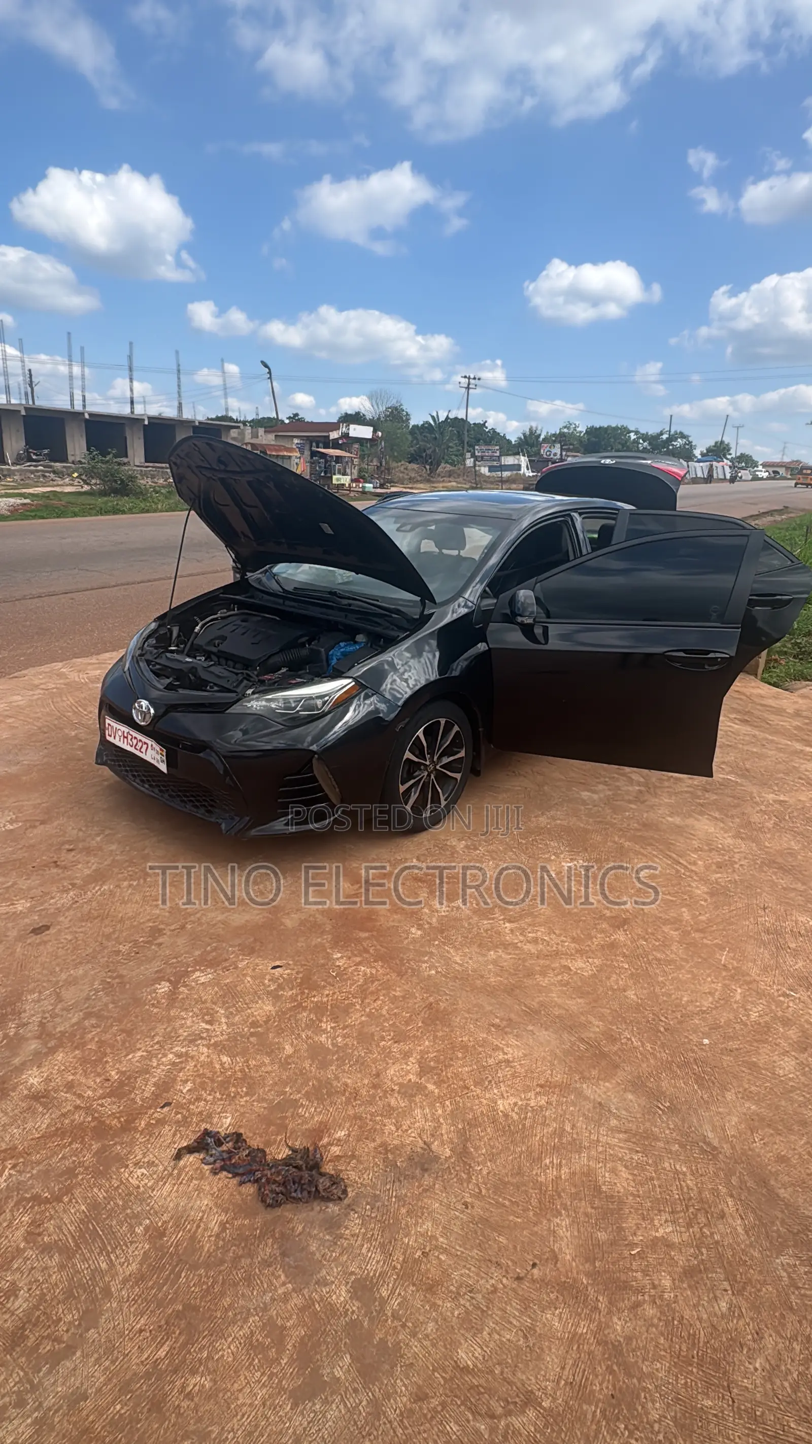 Toyota Corolla SE (1.8L 4cyl 2A) 2019 Black