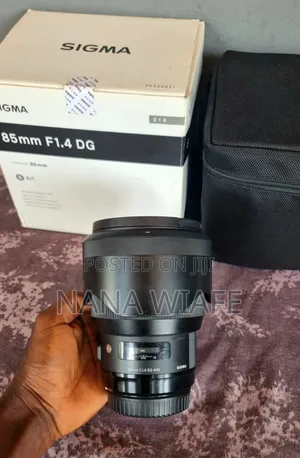 Sigma 85mm F/1.4 DG HSM Art Lens for Canon EF